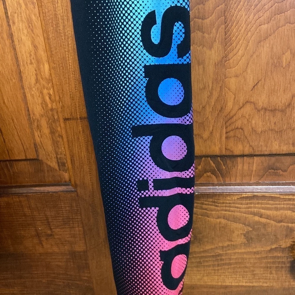 Adidas Linear Fade Leggings Climalite Screened Logo Bottom Right Girls M (10-12) - Picture 3 of 6
